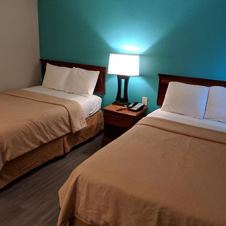 Americas Best Value Inn Bradford Exterior photo