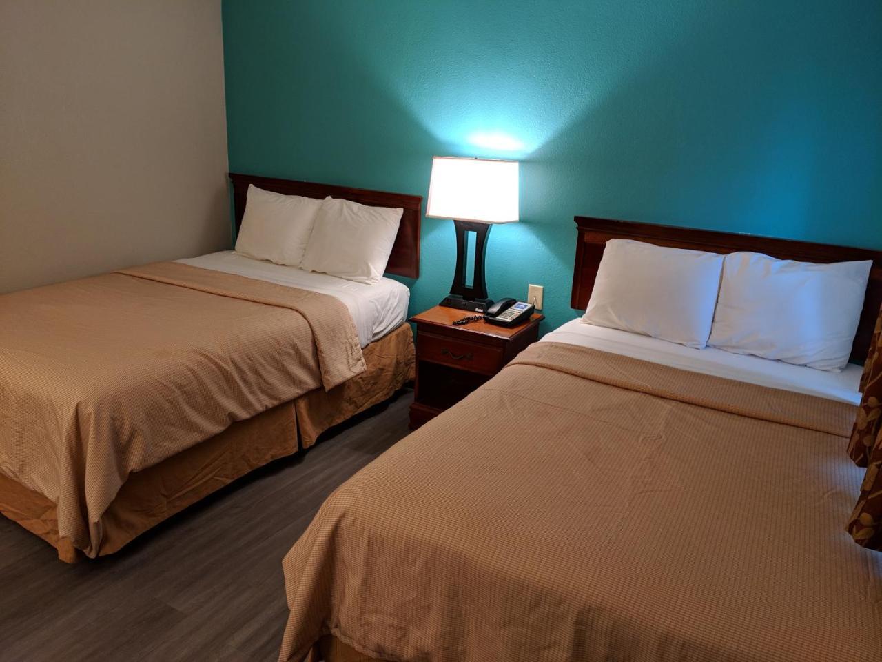 Americas Best Value Inn Bradford Exterior photo